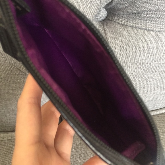 No longer reach for this little baby. - Picture 5 of 6